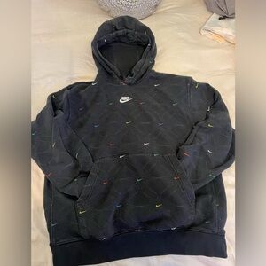 Men’s Nike sweatshirt
